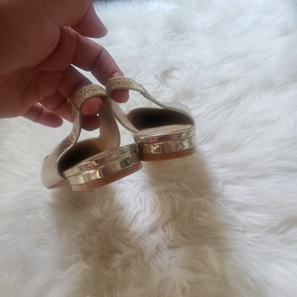 Tedi-pu Pointed toe flat. - Picture 5 of 8